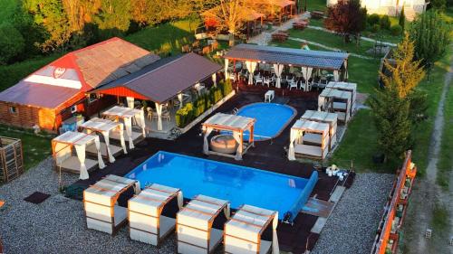 Brvnare Rodjak sa sela in Mionica