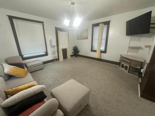 Cozy Burlington Home near Downtown