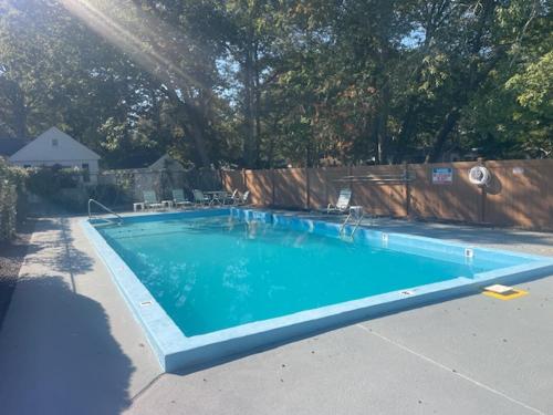 Cape Cod Motor Inn