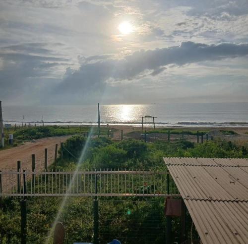 Quarto família frente mar!