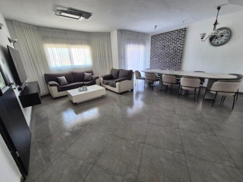 אחוזת אלת הגליל, Kiryat Shmona (foto 4)
