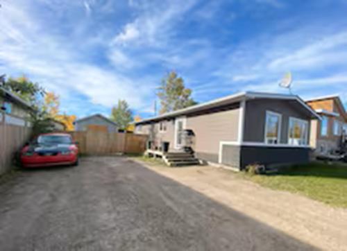 Private Rooms in a Wonderful House in Hay River (NT)