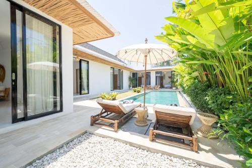 Elegant 5br Villa With Pool & Rooftop Umalas
