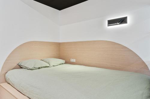 New Studio with Balcony- 1GB - 10 min City Center REF37, Luxemburgo (foto 8)
