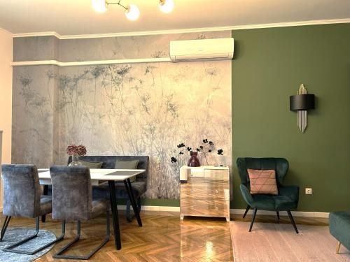 Glam Apartman Miskolc - Miskolc