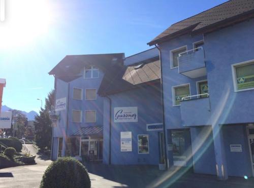 Modernes Luxus Apartment direkt neben Shopping und Bus in Vaduz