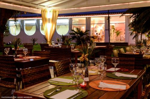 Étterem, Hotel Porto Di Mare in Praia da Enseada