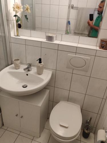 Charming Room in a Central Location with perfect Connectivity, Múnich (foto 5)