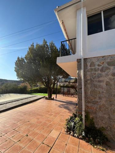 Kert, Casa Laurel in Huétor Santillán