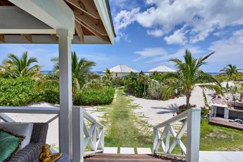 Bohemia Two Bedroom home in James Pt