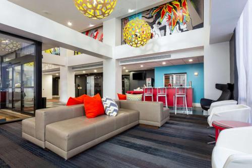 Comfort Inn & Suites Baltimore Inner Harbor in Baltimore, USA