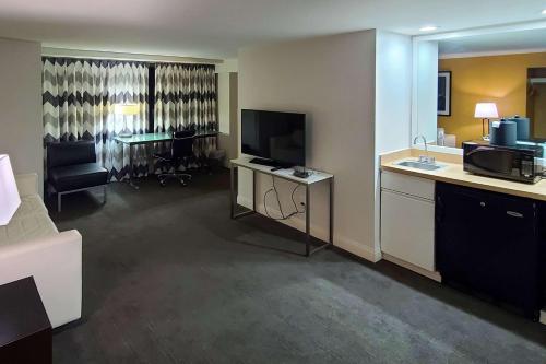 Comfort Inn & Suites Baltimore Inner Harbor in Baltimore, USA