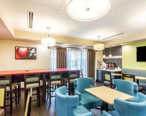 Comfort Suites Cookeville - 식음료(F&B)