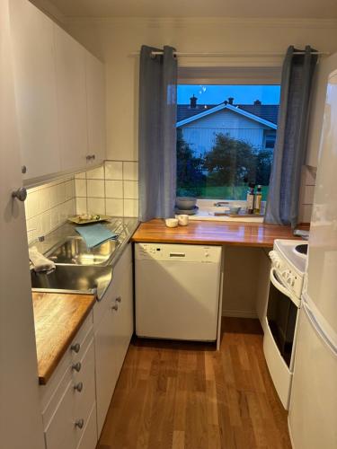 Cocina, Cozy apartment in Kvaloysletta