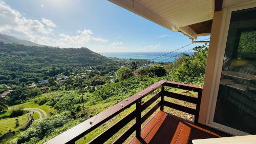 บริการและสิ่งอำนวยความสะดวก, MOOREA Bungalow Kohimana avec vue lagon in มาฮาเรปา