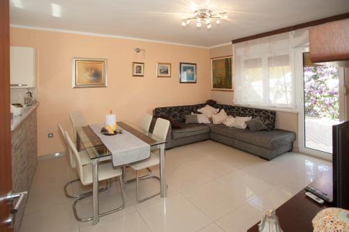 Apartment Dolores, Split (photo 7)