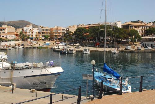 Hostal Cala Ratjada - image 4
