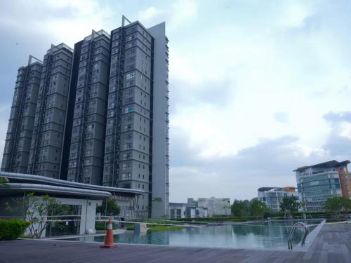 RumaKU at HYVE SOHO Cyberjaya - 1BR - Wifi