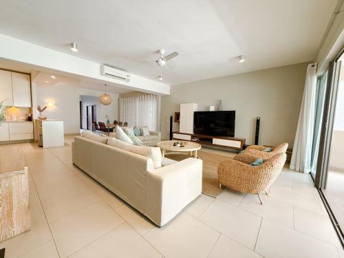 Element Bay 3-Bedroom Seaview Apartment by LOV Mauritius, Cap Malheureux (Foto 7)