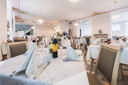 Restaurace, Hotel Fai in Fai Della Paganella