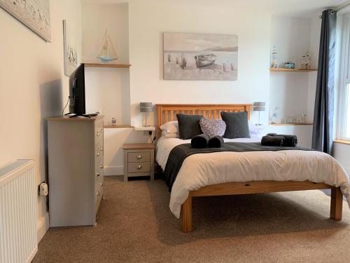 Facilities, 3 Bed in Freshwater 66583 in Freshwater South