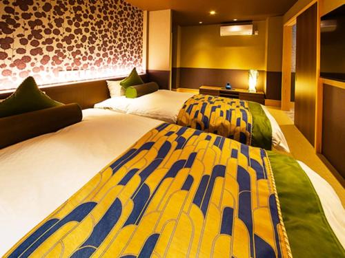 漁火の宿シーサイド観潮Barrier-Free Guestroom with Open-Air Bath and Ocean View “Aoi”