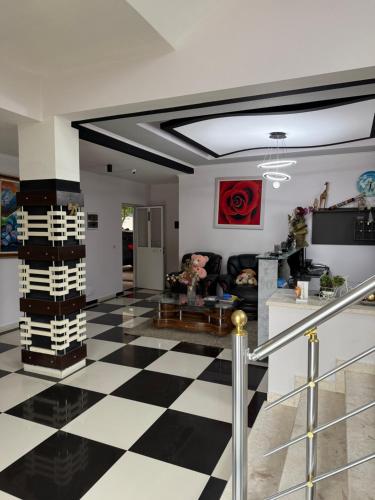 Krokodil hotel & bar in มุลเลต