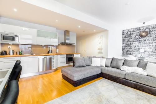 Real Luxury, Private Sauna, Spacious apartment in Helsinki District, Helsinki (foto 2)