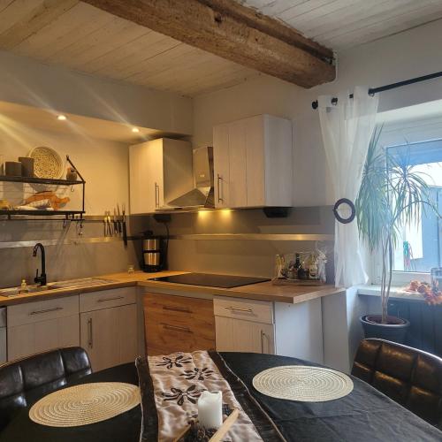 virtuve, Pension - Ferienwohnung K&M in Nunchritz