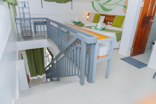 Royal Suites Port Barton
