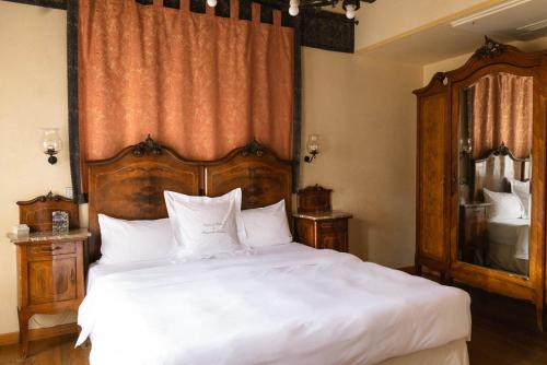 Hotel Flora - By Romanelli Family – Venice, GA