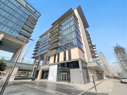 Parkside 2BR plus Maid Canal Front, Dubaï (photo 3)