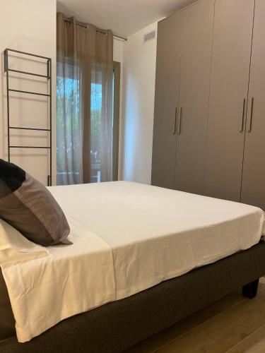 Residenza Cortemaggiore Luxury - Flexrent Immobiliare Abissinia - Tap to explore photos
