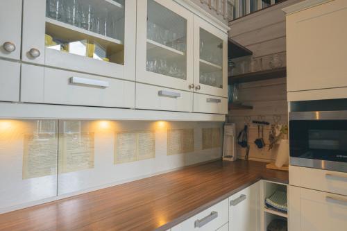 virtuve, Hideout Villa Swan in Manamansalo