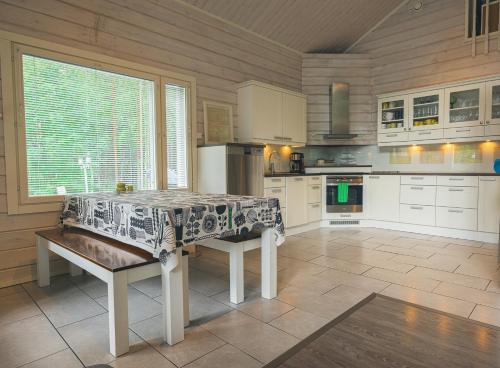 virtuve, Hideout Villa Swan in Manamansalo