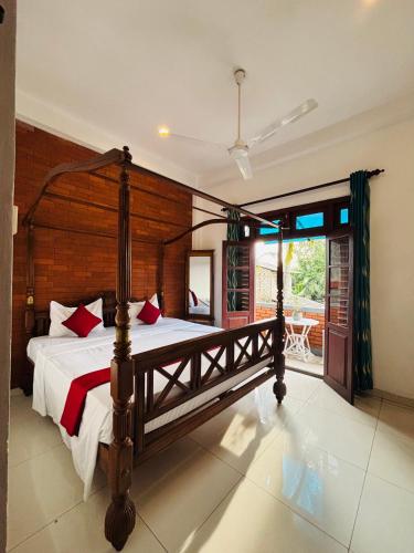 SENUKi, Galle (foto 4)