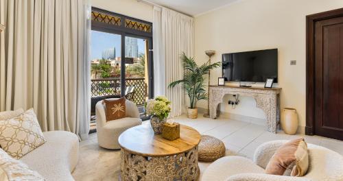 2BHK Downtown Breathtaking Burj Khalifa View, Dubai (Foto 3)