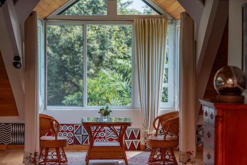 Skats, Chez Drocella Eglantine Lodge in Nyanza