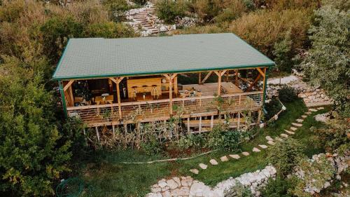Restaurant, Hoopoe Glamping in Virpazar