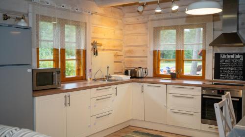 Facilities, Mere Holiday Home in Mandjala