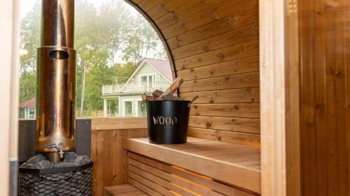 Mere Holiday Home in Mandjala