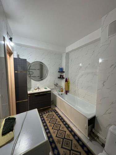 3х комнатная квартира in Oskemen