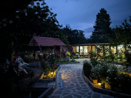 花园, Hotel Artist's House in 泰特里茨卡罗