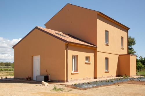 Exterior view, Alghero Airport Bedrooms in Fertilia