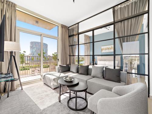 Classic Luxe 2BDR in Collective, Dubaj