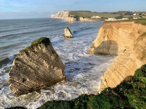 Facilities, 3 Bed in Freshwater 66583 in Freshwater South