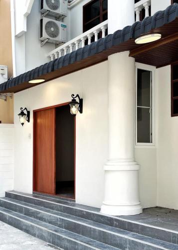 House in the heart of Thonglor, Bangkok, 8 min to BTS