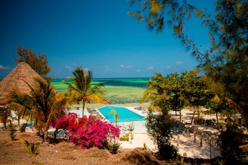 1Zi hotel and beach club