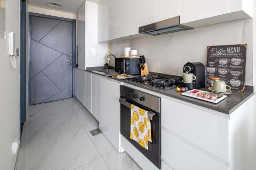 Frank Porter - Samana Golf Avenue - image 11