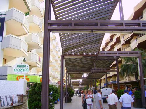 Apartamentos Salou Centro - image 9